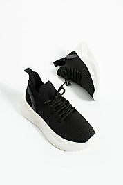 Yazlık spor ayakkabı